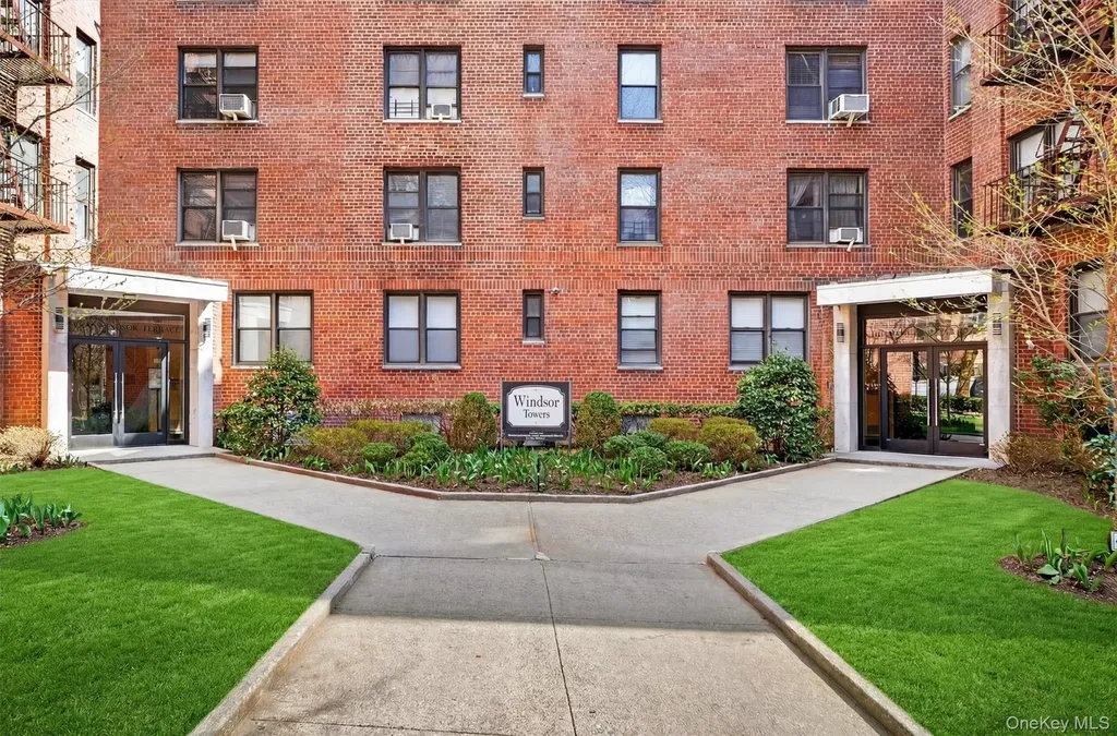 2 Windsor Terrace White Plains NY 10601