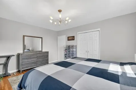 2 Windsor Terrace White Plains NY 10601