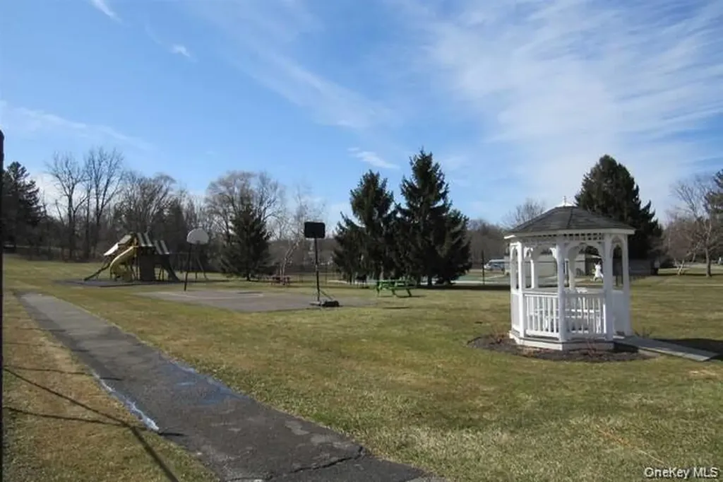 5 White Gate Road Wappingers Falls NY 12590
