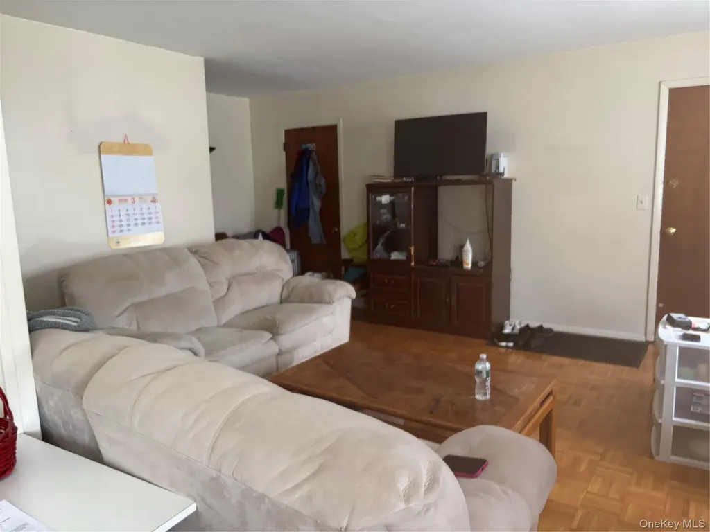5 White Gate Road Wappingers Falls NY 12590