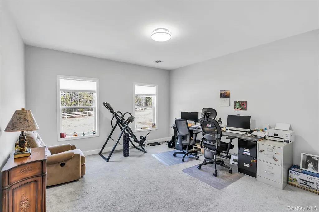 191 Belmont Circle Yaphank NY 11980