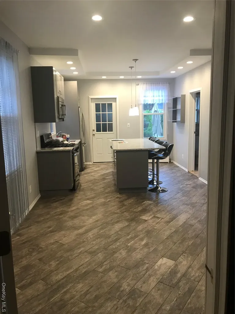 59-17 58th Avenue Maspeth NY 11378