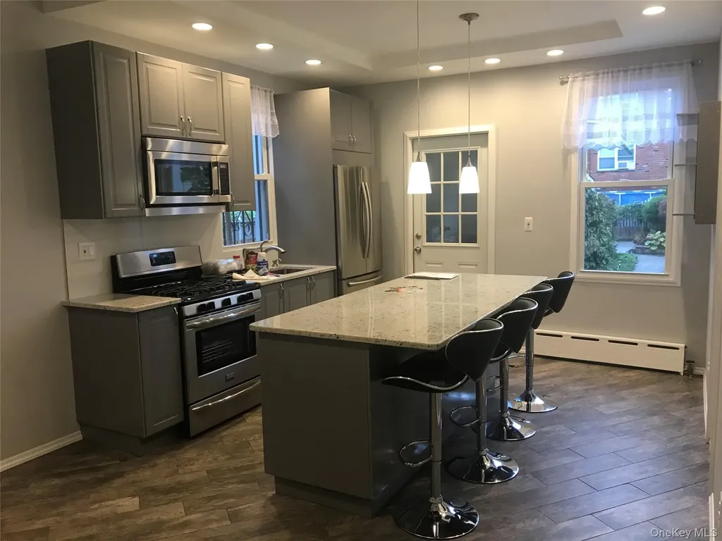 59-17 58th Avenue Maspeth NY 11378