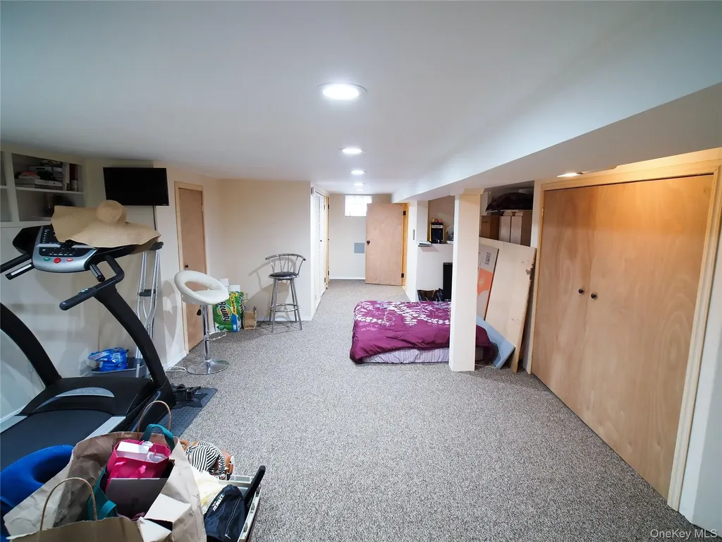 59-17 58th Avenue Maspeth NY 11378
