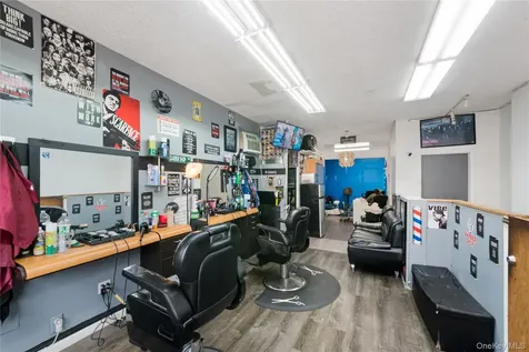 22022 Hempstead Avenue Queens Village NY 11429