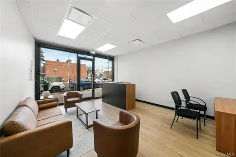 22024 Hempstead Avenue Queens Village NY 11429