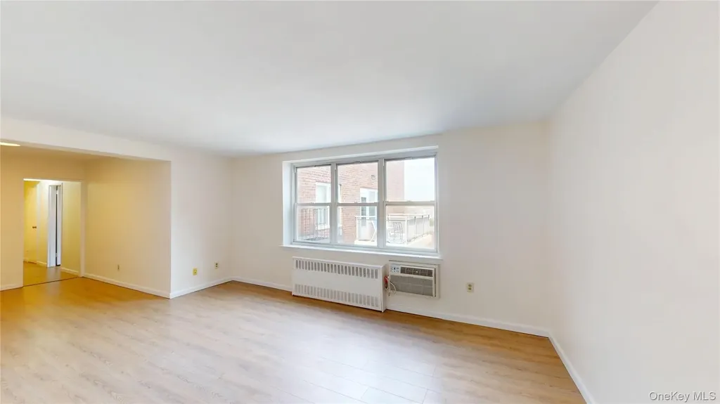30 S Cole Avenue Spring Valley NY 10977