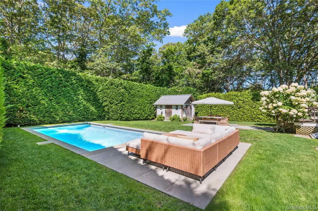 5 Oak Drive Sag Harbor NY 11963
