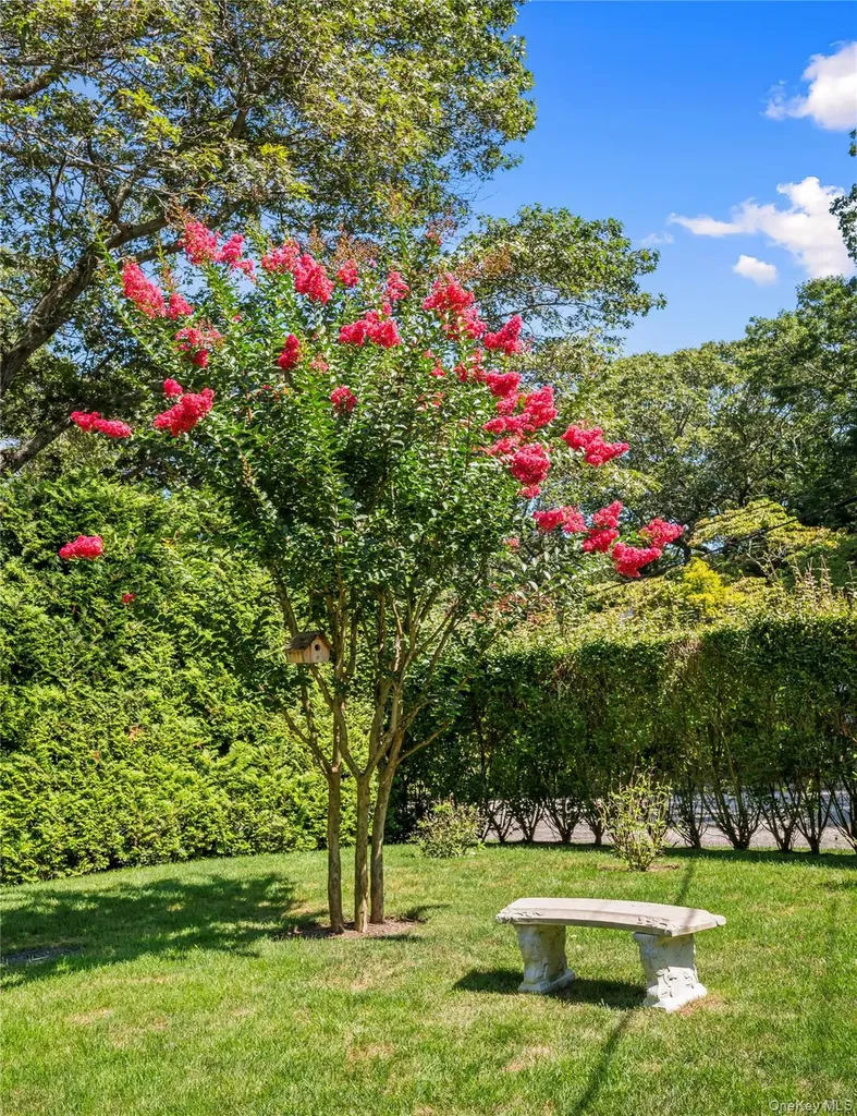 5 Oak Drive Sag Harbor NY 11963