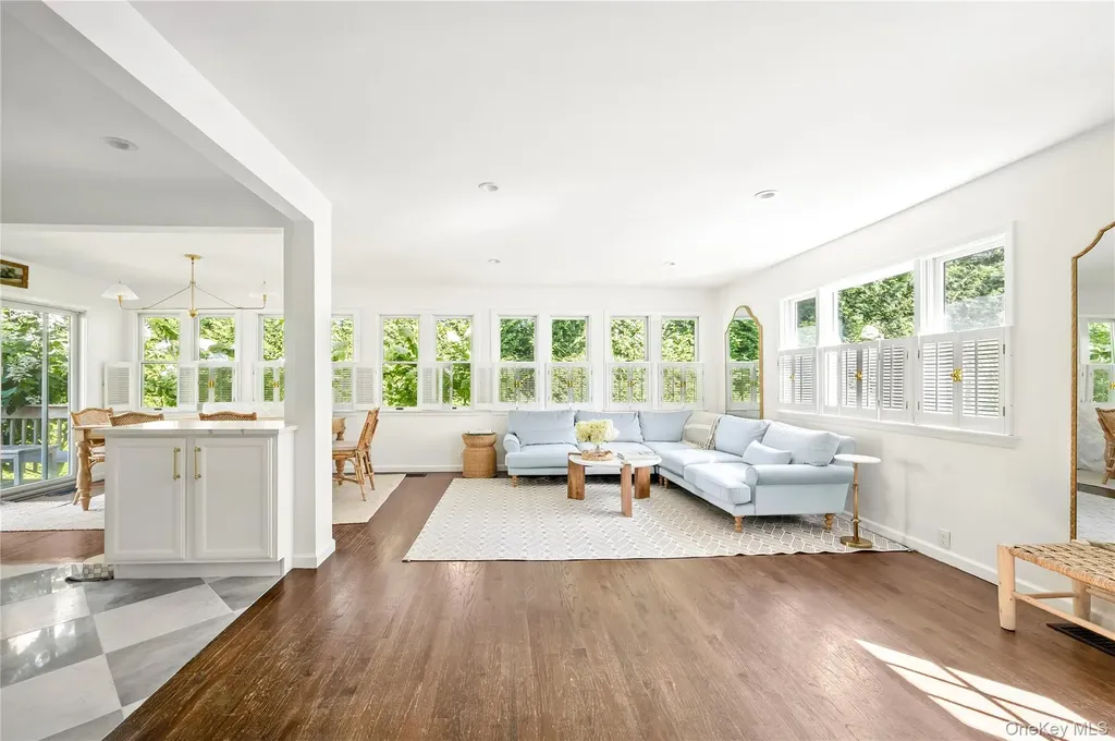 5 Oak Drive Sag Harbor NY 11963