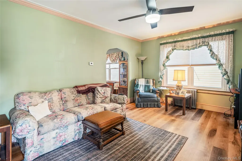 8131 164th Place Jamaica NY 11432
