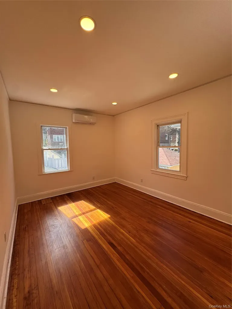 578 E 3rd Street Mount Vernon NY 10553