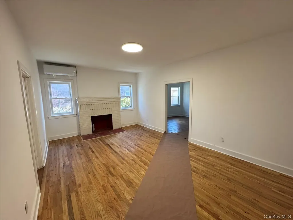 578 E 3rd Street Mount Vernon NY 10553