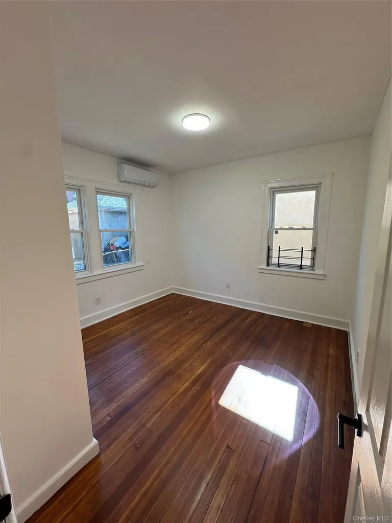 578 E 3rd Street Mount Vernon NY 10553