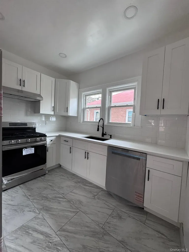 578 E 3rd Street Mount Vernon NY 10553