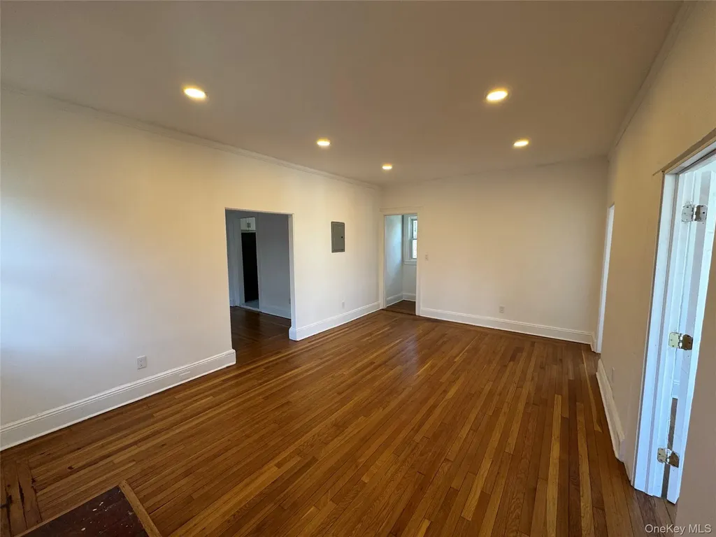 578 E 3rd Street Mount Vernon NY 10553