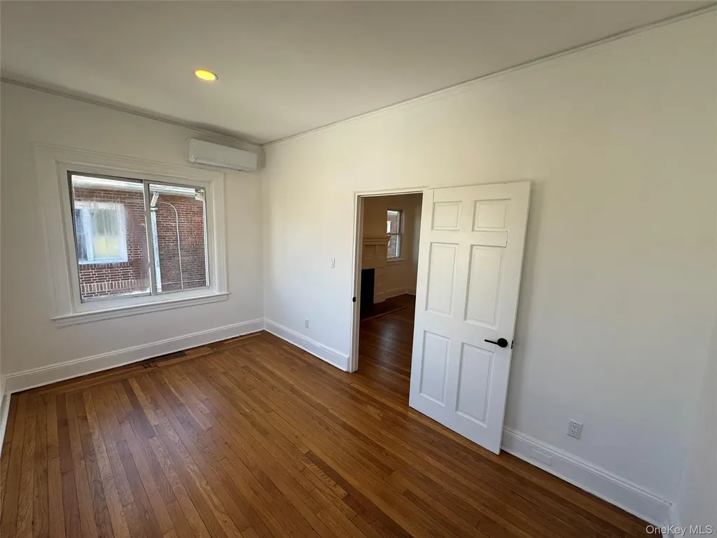 578 E 3rd Street Mount Vernon NY 10553
