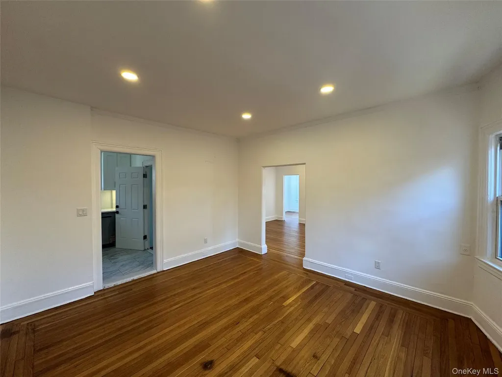578 E 3rd Street Mount Vernon NY 10553