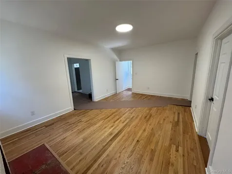 578 E 3rd Street Mount Vernon NY 10553