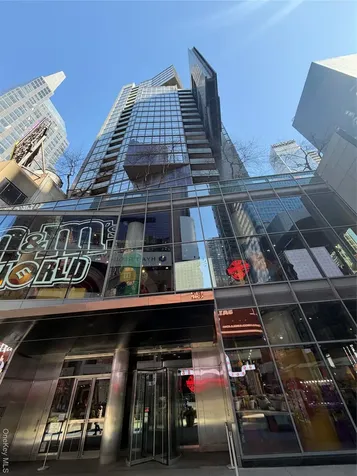 1600 Broadway New York (manhattan) NY 10019
