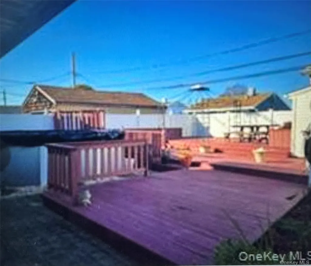 68 Howard Avenue Freeport NY 11520