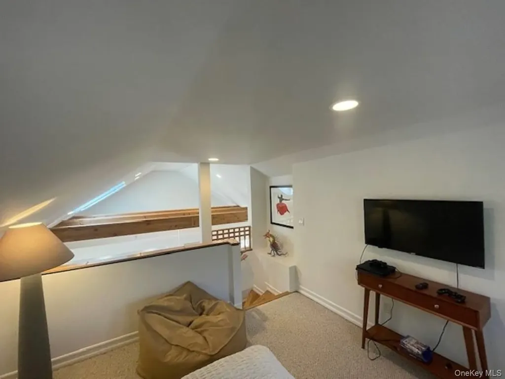 35 Maple Street Westhampton Beach NY 11978
