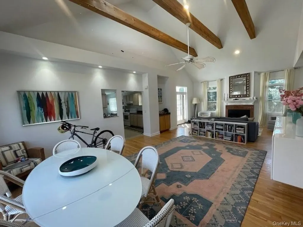 35 Maple Street Westhampton Beach NY 11978