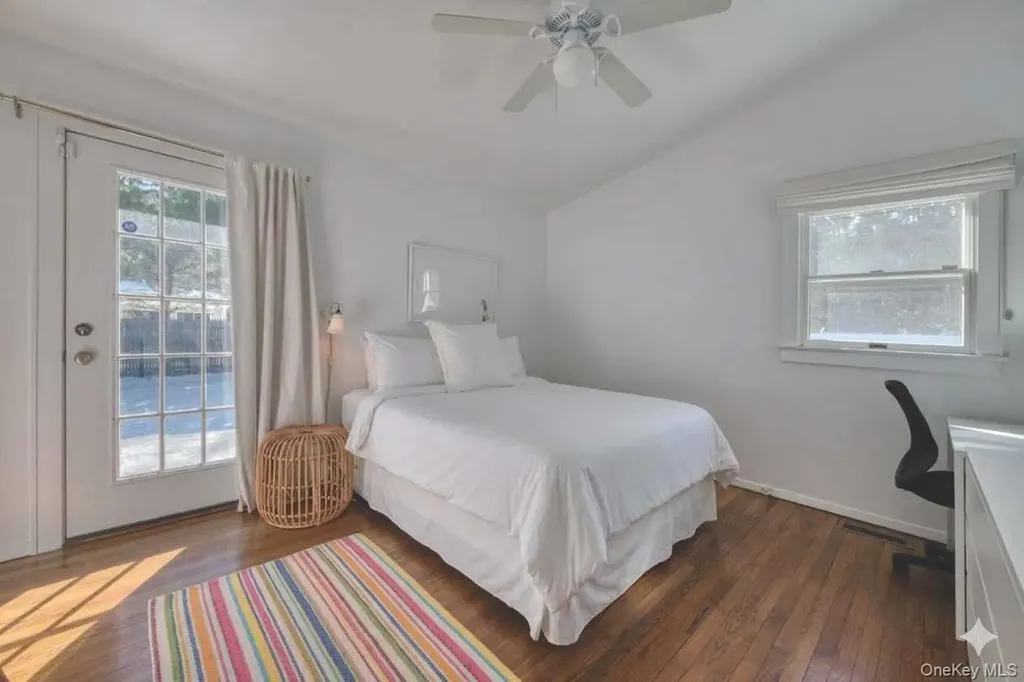 8 Romana Drive Hampton Bays NY 11946