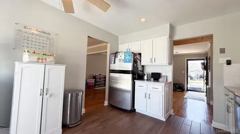 1525 Pea Pond Road Bellmore NY 11710