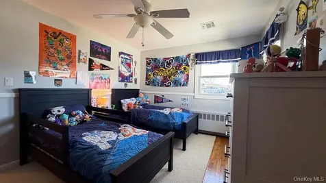 1525 Pea Pond Road Bellmore NY 11710
