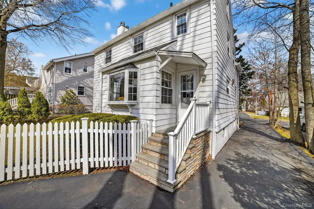 43 Archer Avenue White Plains NY 10603