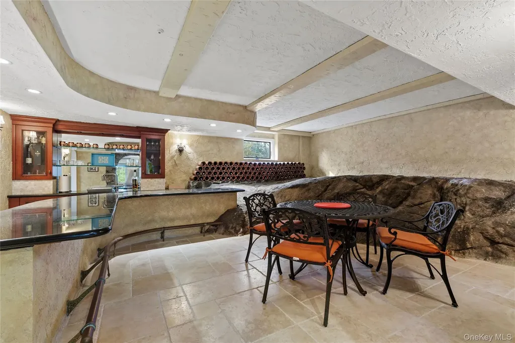 112 Woodlands Road Harrison NY 10528