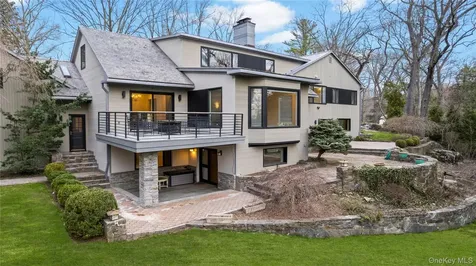112 Woodlands Road Harrison NY 10528