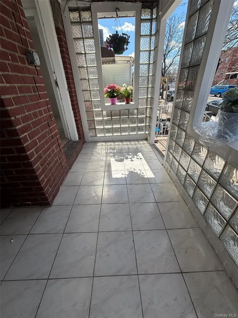60-03 146th Street Flushing NY 11355