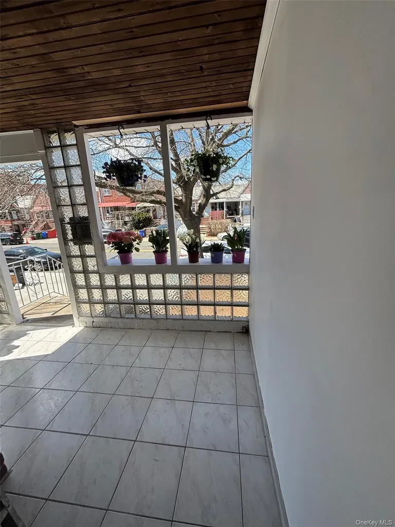 60-03 146th Street Flushing NY 11355