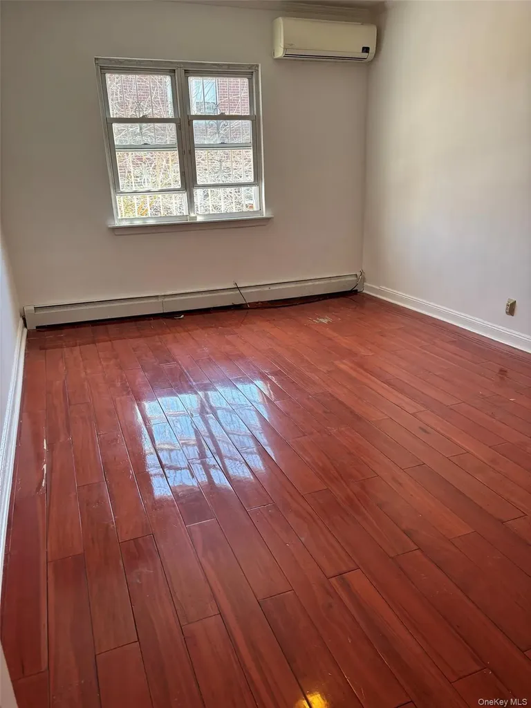 60-03 146th Street Flushing NY 11355
