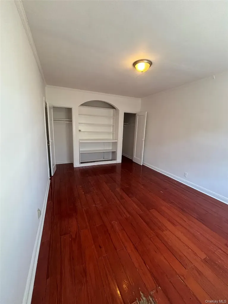 60-03 146th Street Flushing NY 11355