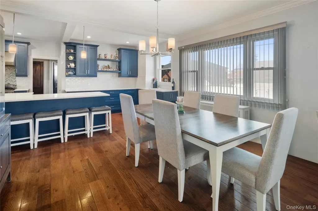 7526 166th Street Fresh Meadows NY 11366