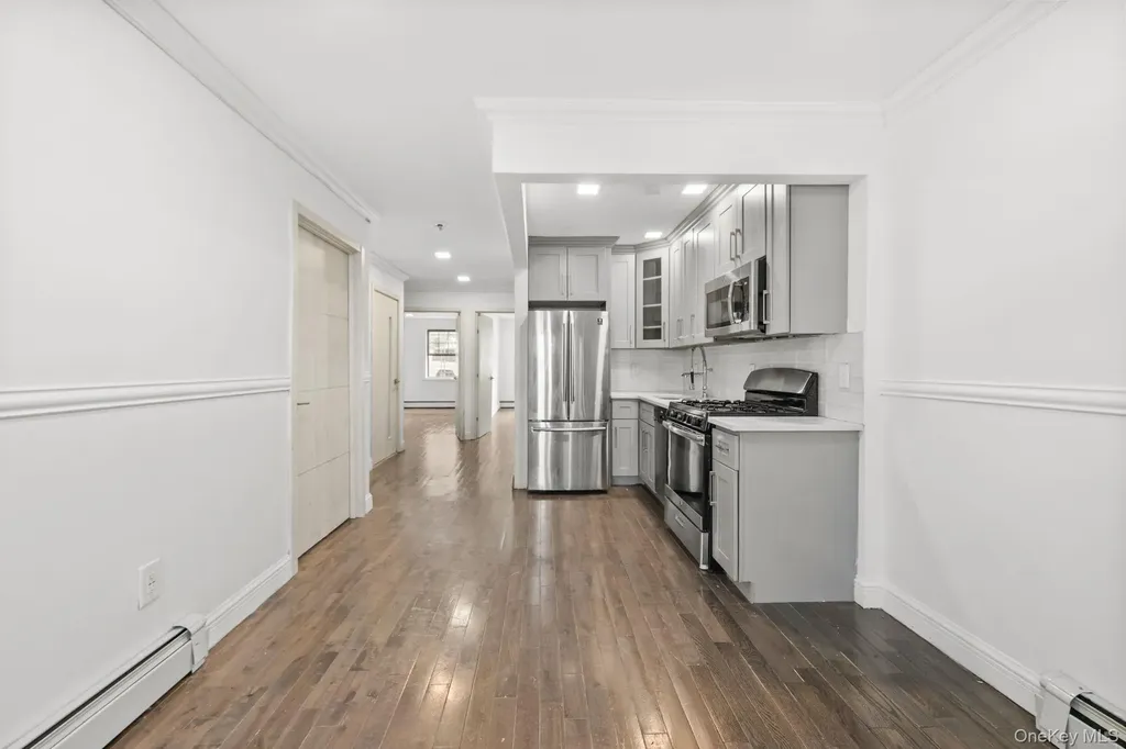4828 Barnes Avenue Bronx NY 10470