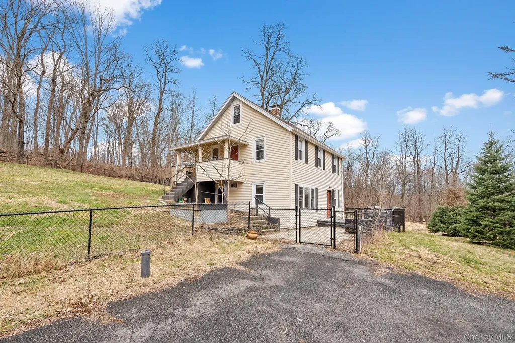 4721 State Route 9g Germantown NY 12526