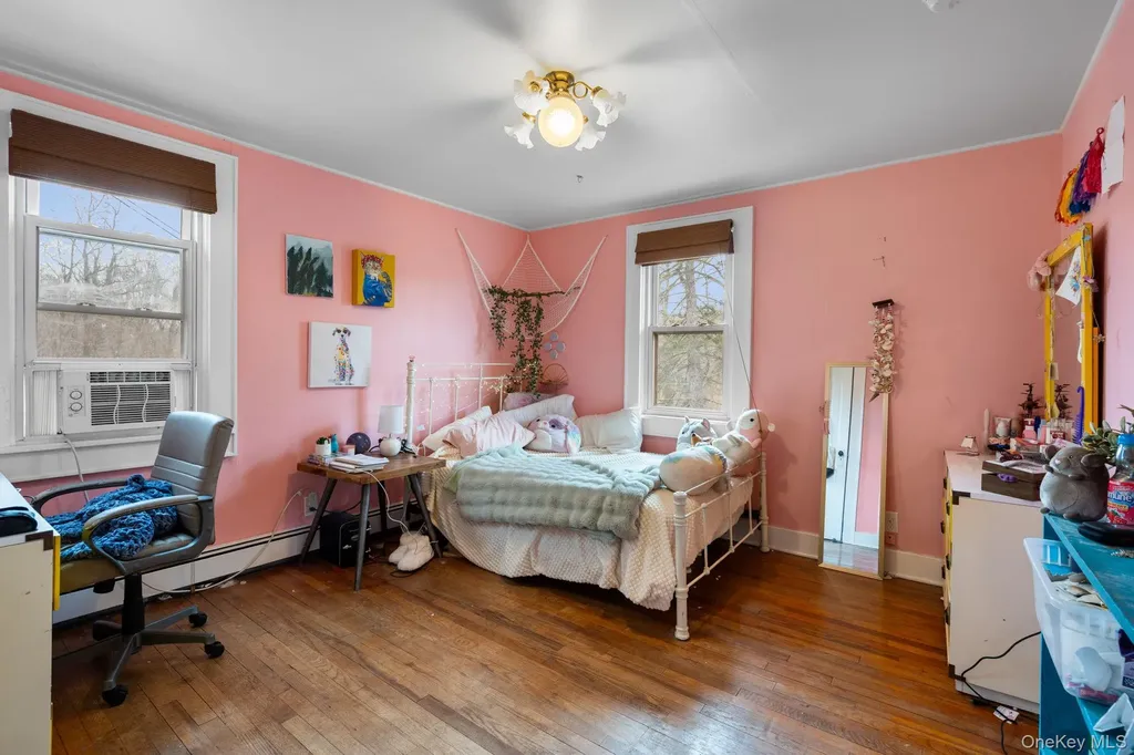 4721 State Route 9g Germantown NY 12526