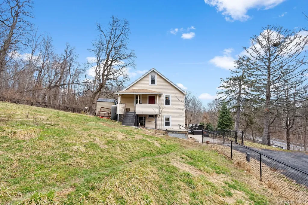 4721 State Route 9g Germantown NY 12526