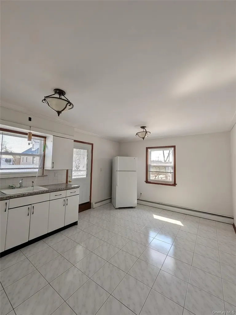 178-05 69th Avenue Fresh Meadows NY 11365