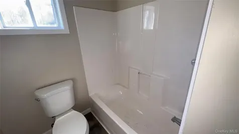 107 Pinewood Road Cochecton NY 12726