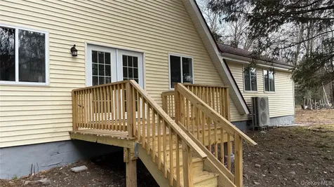 107 Pinewood Road Cochecton NY 12726