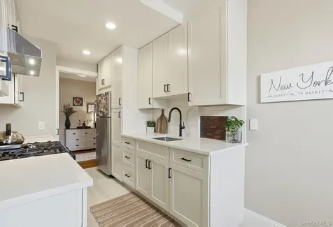 651 N Terrace Avenue Mount Vernon NY 10552