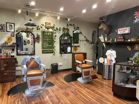 172 E Boston Post Road Mamaroneck NY 10543