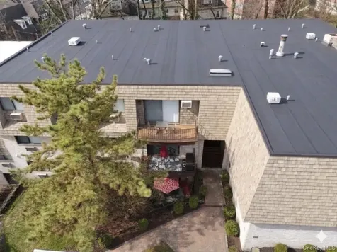555 Central Park Avenue Scarsdale NY 10583