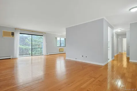 555 Central Park Avenue Scarsdale NY 10583