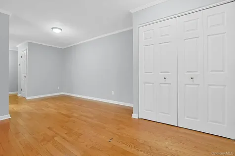555 Central Park Avenue Scarsdale NY 10583